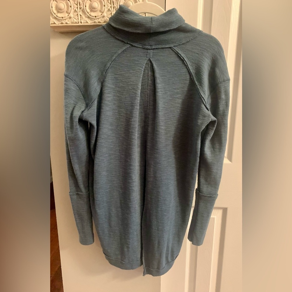 We The Free Teal Split Back Turtleneck Cowl Tunic Thermal
Sweater - XS - Picture 5 of 9